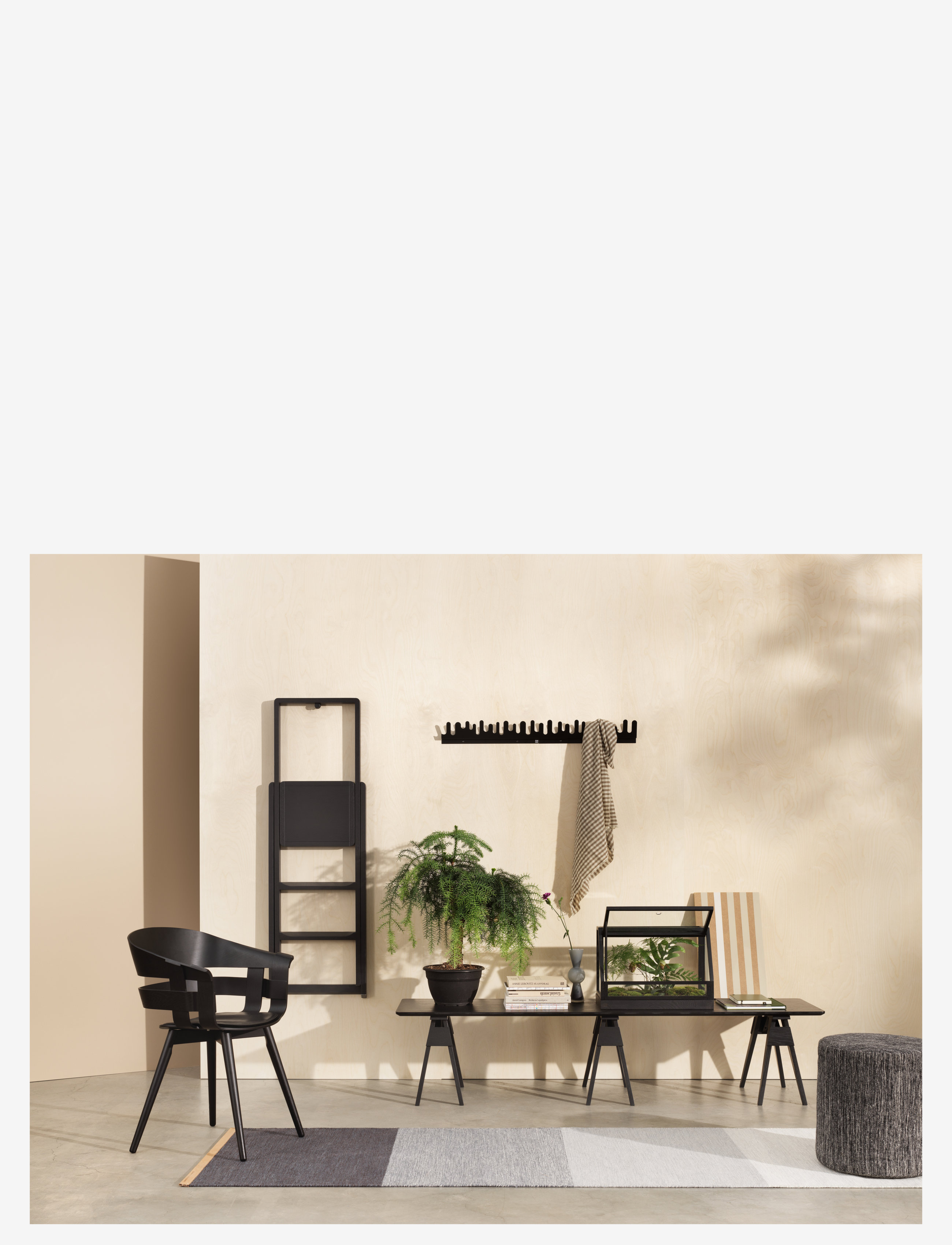 Design House Stockholm - Wave Hanger - klädhängare & hatthyllor - black - 3