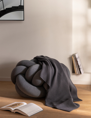 Design House Stockholm - Pleece throw - blankets & throws - black - 3