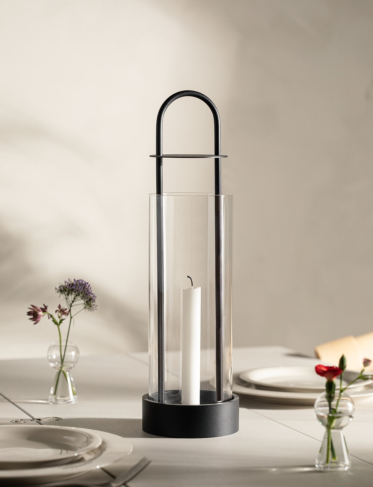 Design House Stockholm Lotus Lanterna, Ø12X44 cm, Candlesticks & Tealight Holders, Schwarz - Indoor Lanterns, Homeware