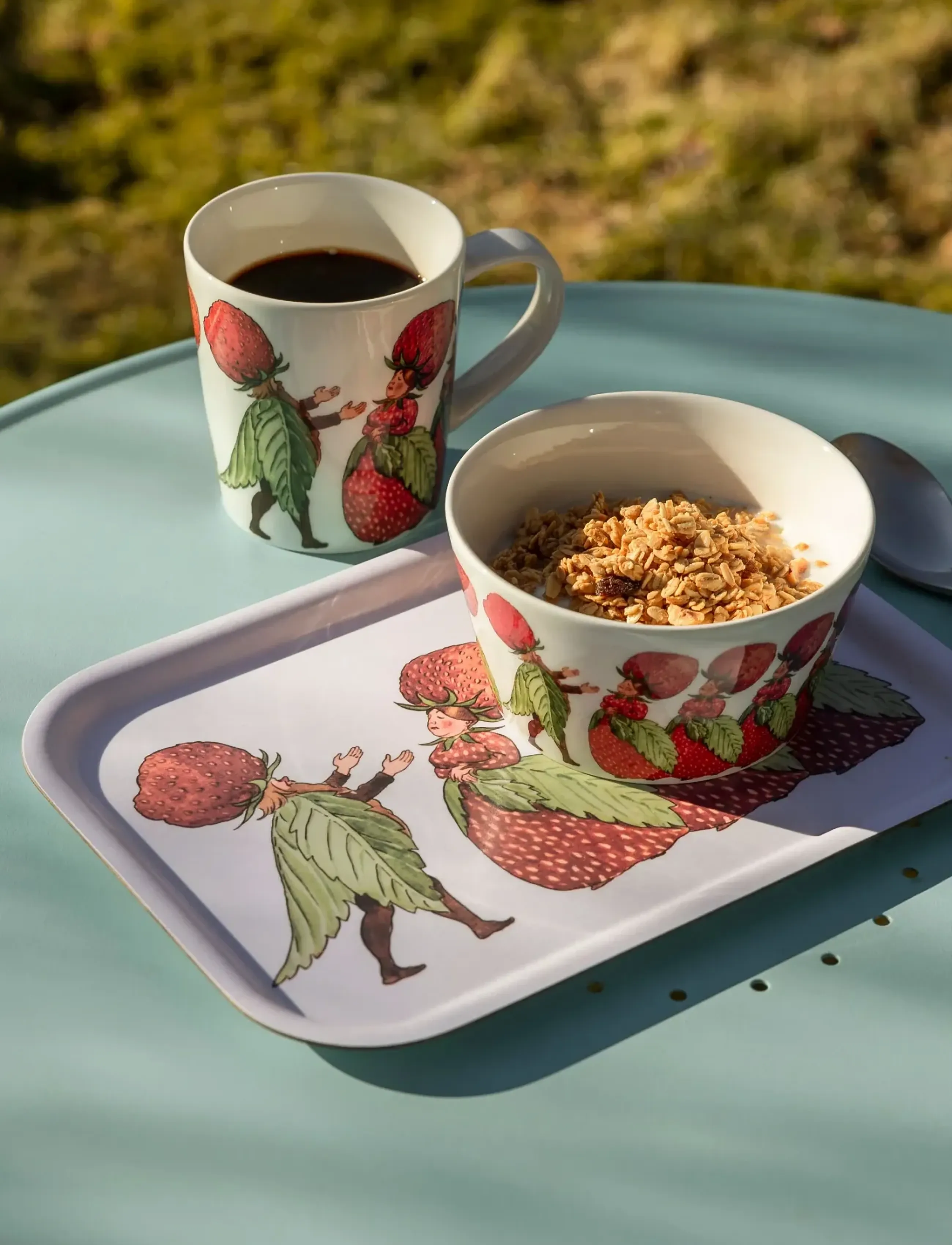 Design House Stockholm - The Strawberry Family Mug with handle - tasses à café - multi - 2
