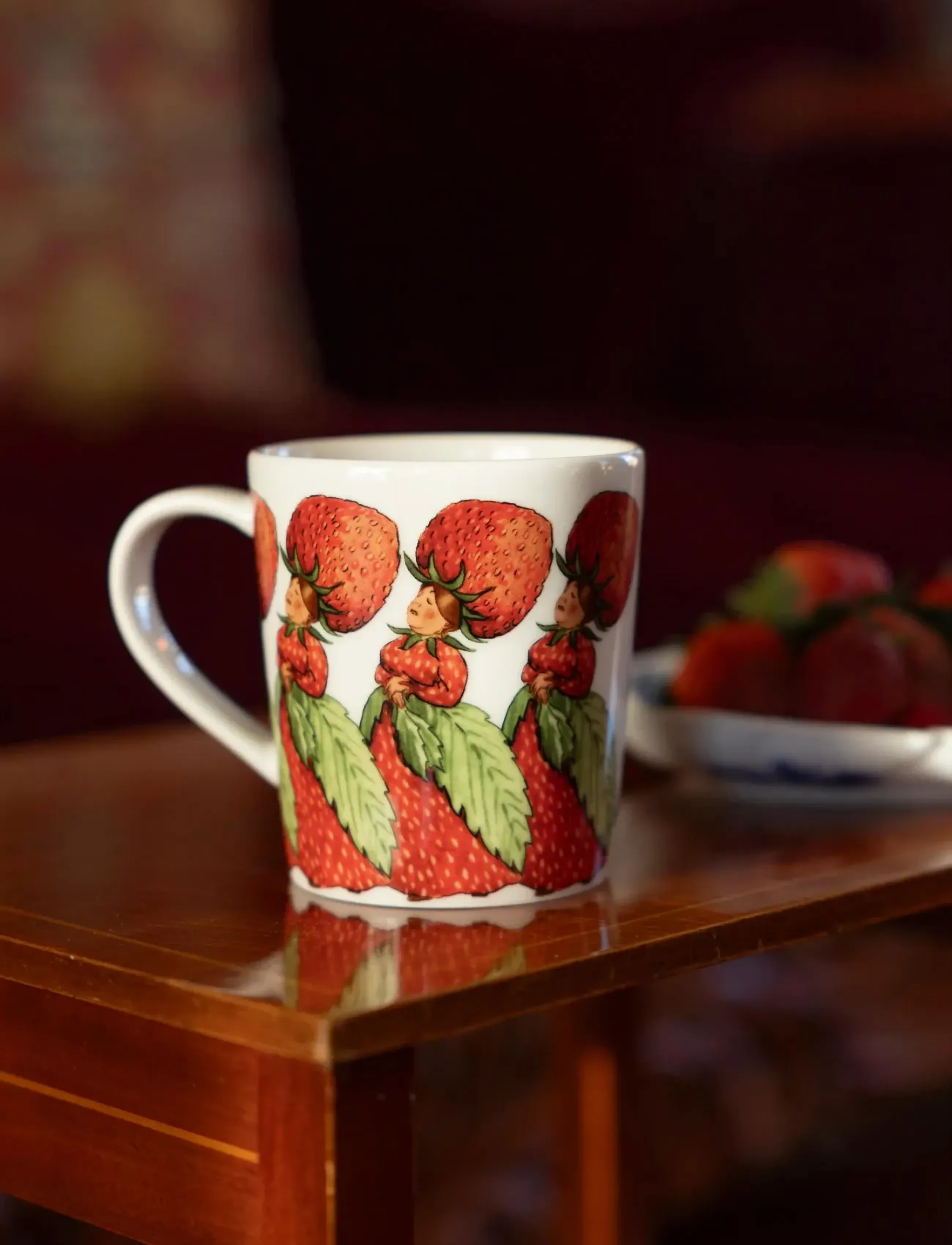 Design House Stockholm - The Strawberry Family Mug with handle - tasses à café - multi - 4