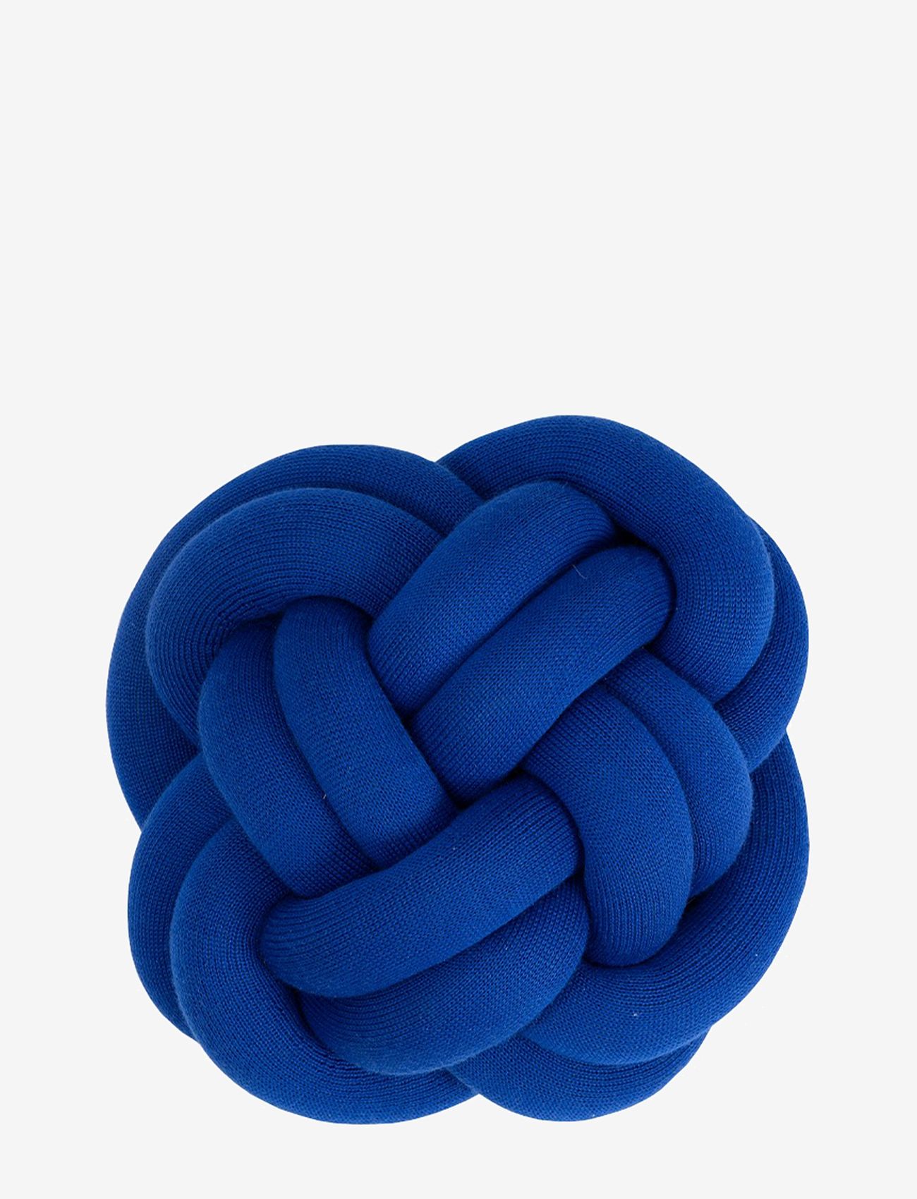 Design House Stockholm - Knot Cushion - cushions - klein blue - 0
