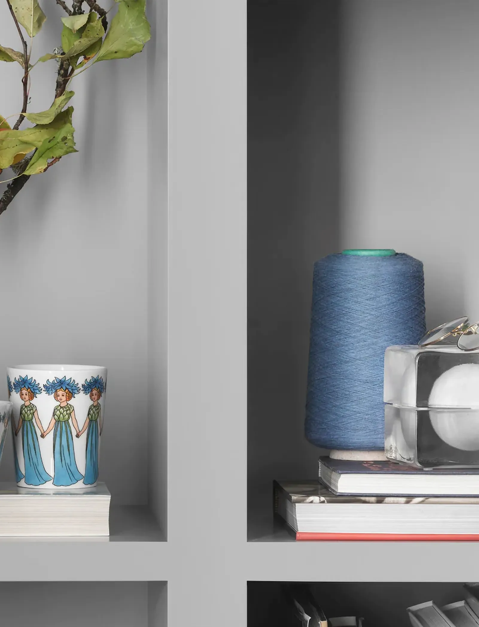 Design House Stockholm Cornflower Mug With Handle, 40 CL, Cups & Mugs, Weiß - Coffee Cups, Homeware