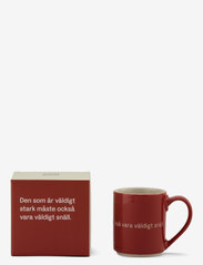 Design House Stockholm - Astrid  Lindgren mug - laagste prijzen - red - 0