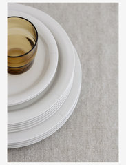 Design House Stockholm - Sand Plate 26 cm - najniższe ceny - sand - 2