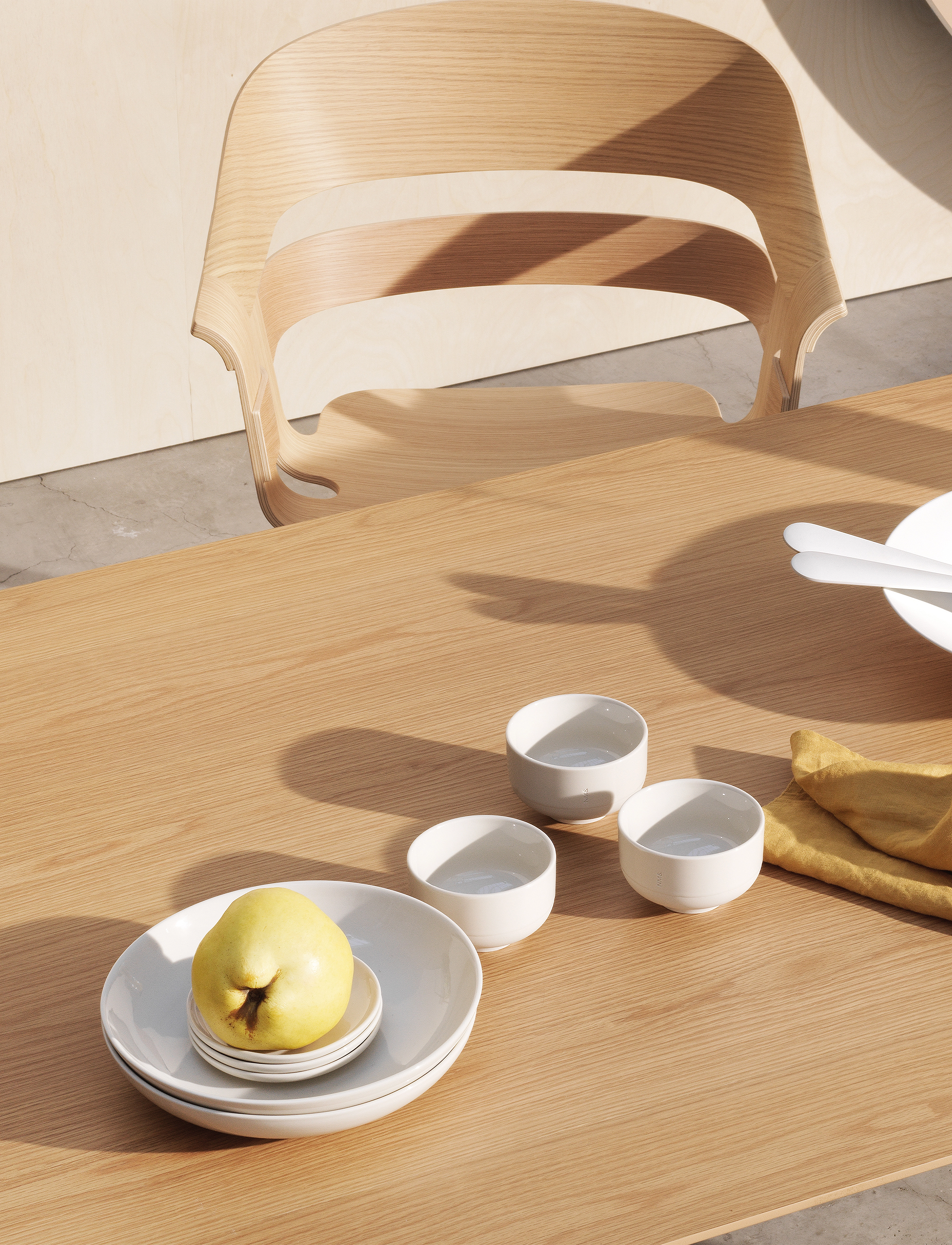 Design House Stockholm Sand Coupe Plate/ Low Bowl, Ø23 cm, Cream, Skåle Og Serveringsfade > Serveringsskåle, Unisex