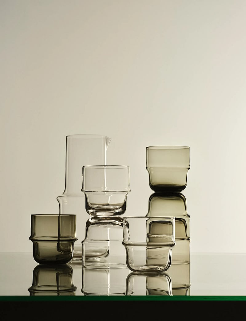 Design House Stockholm - Unda Glas 2 pack - drinking glasses & tumblers - grey - 4