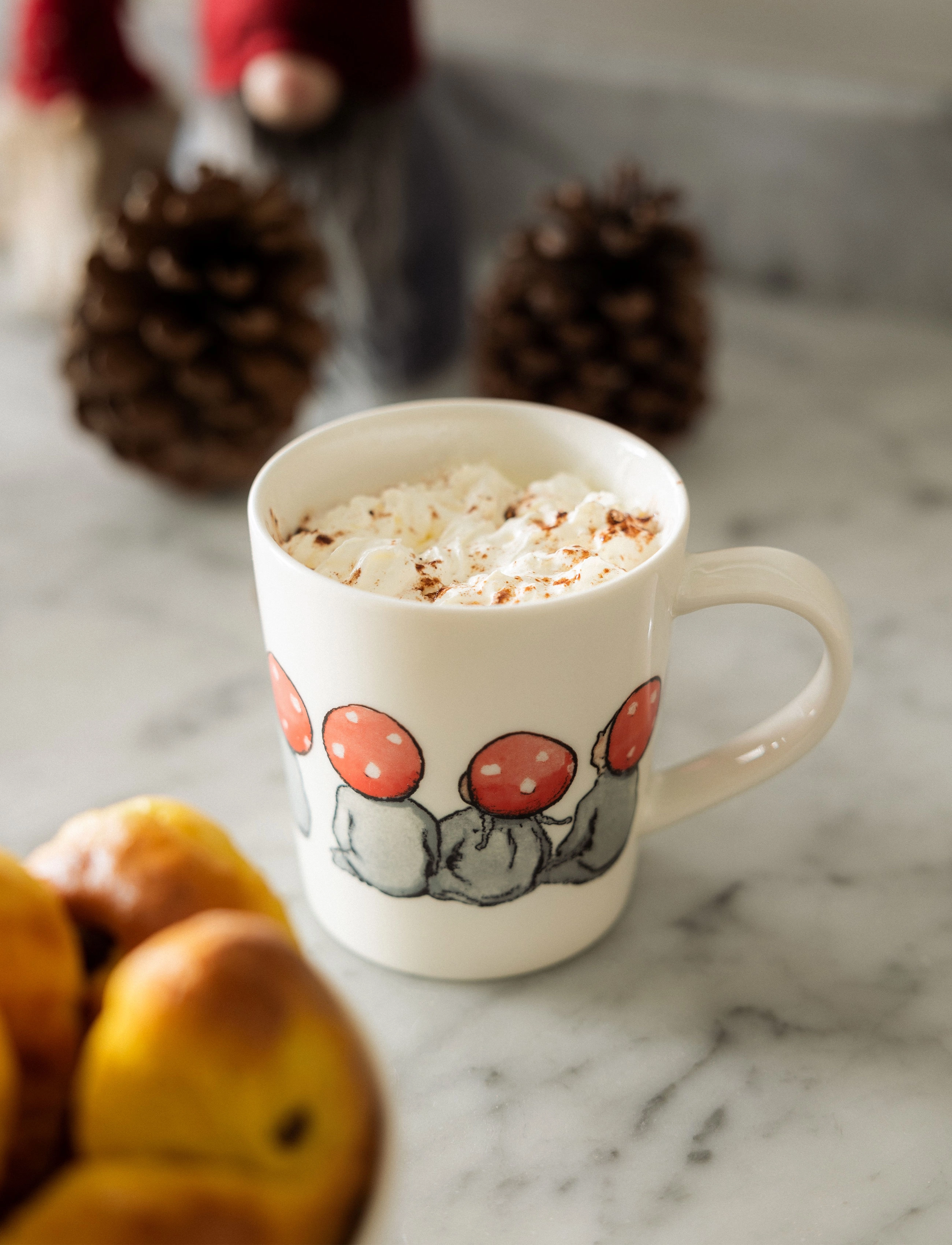 Design House Stockholm Children Of The Forest Mug With Handle, 40 CL, Cups & Mugs, Mehrfarbig/gemustert - Tea Cups, Homeware