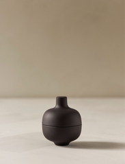 Design House Stockholm - Sand Small Bowl w Lid - serving bowls - black - 2