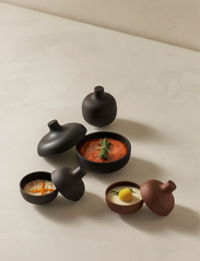 Design House Stockholm - Sand Small Bowl w Lid - serving bowls - black - 3