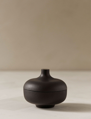 Design House Stockholm - Sand Medium Bowl w Lid - serveringsskåle - black - 2