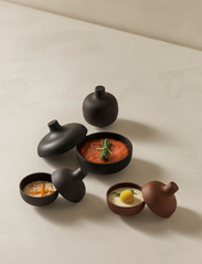 Design House Stockholm - Sand Medium Bowl w Lid - serving bowls - black - 3