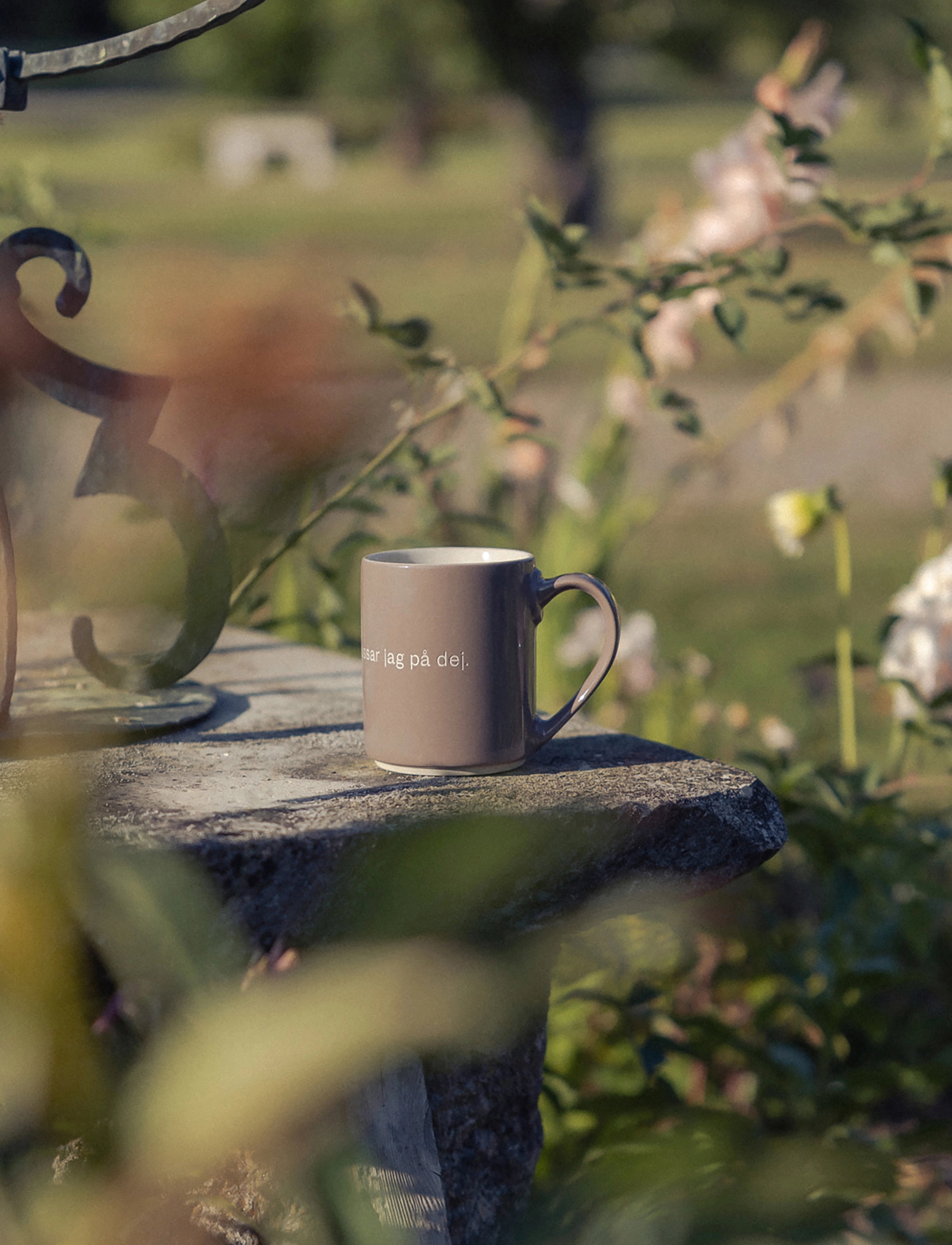 Design House Stockholm - Astrid Lindgren Mug 22 - kaffekopper - taupe - 4
