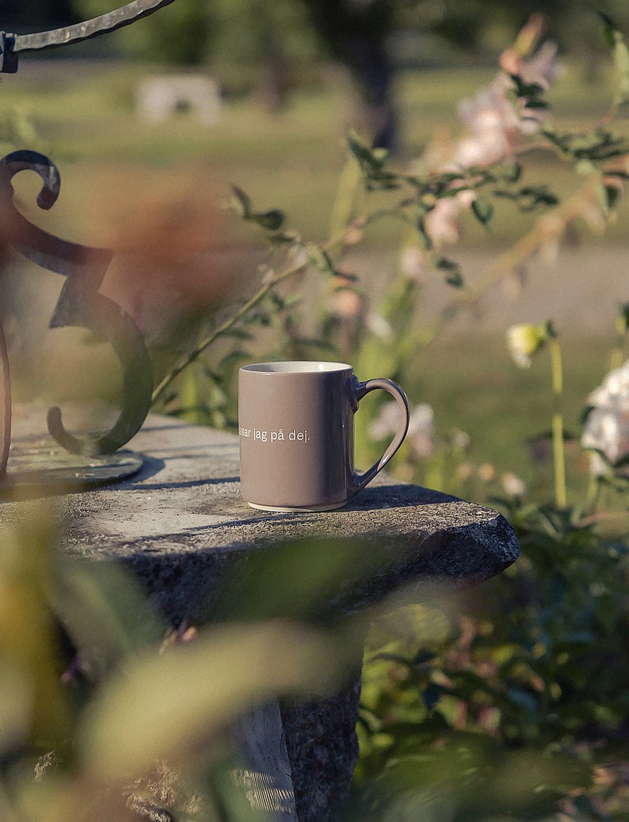 Design House Stockholm - Astrid Lindgren Mug 22 - kaffetassen - taupe - 4