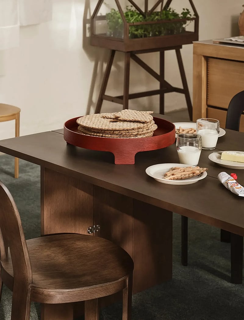 Design House Stockholm - Bridge Tray - tabletts - red - 2