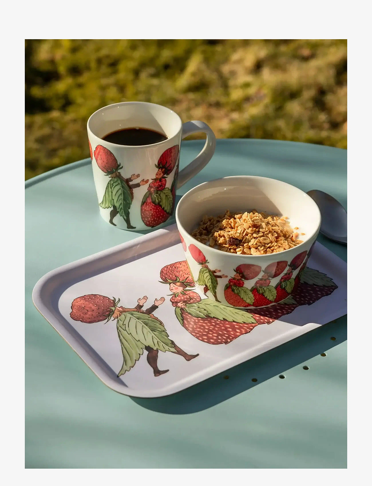Design House Stockholm - The Strawberry Family Tray - køb efter pris - multi - 1