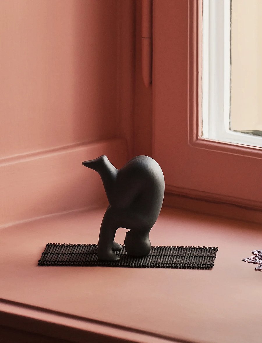 Design House Stockholm - Yoga 4 - figuri ja skulptuurid - black - 0