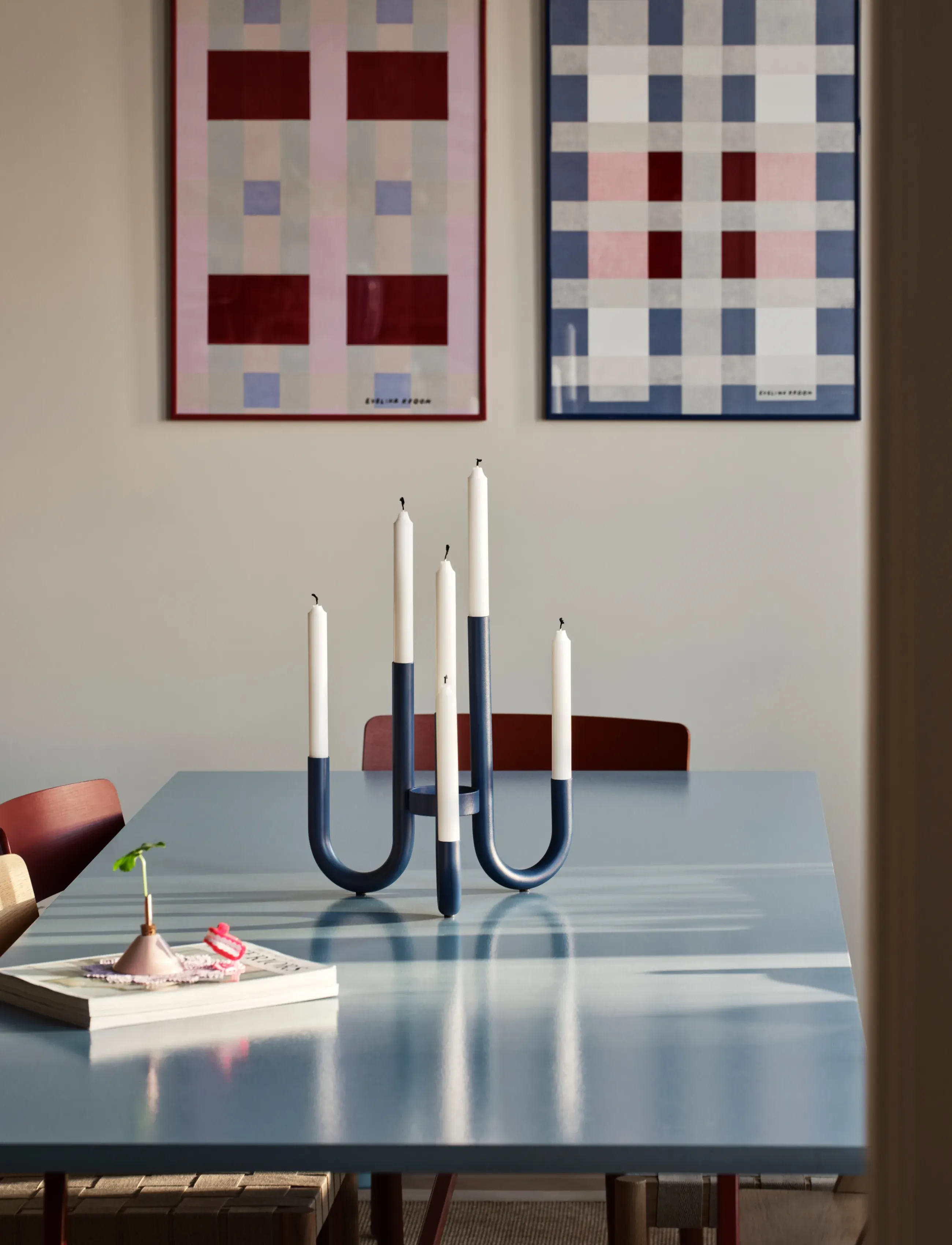 Design House Stockholm Turn Candelabrum, One Size, Candlesticks & Lanterns, Blau - Candlesticks, Homeware