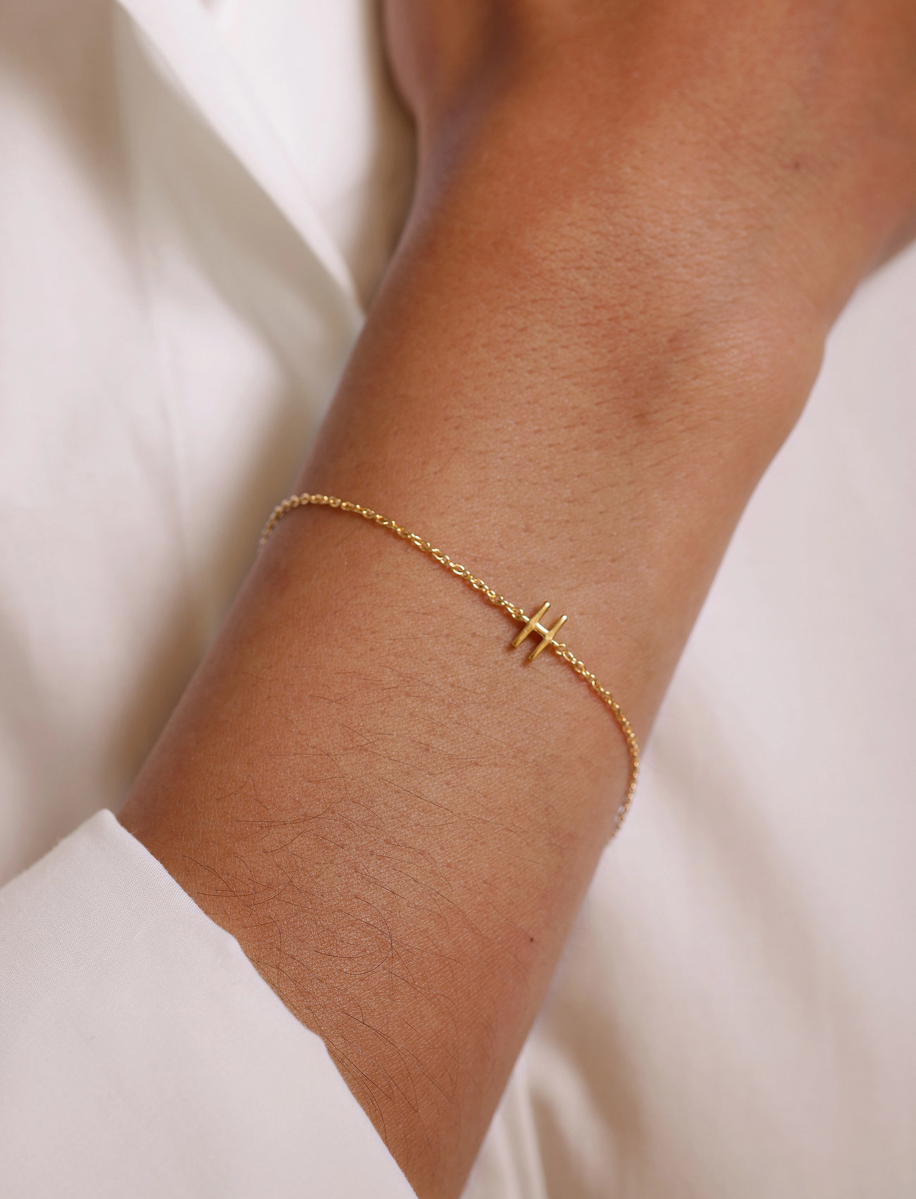 Design Letters Archetype Bracelet - A-Z Plated - - L:21CM 7