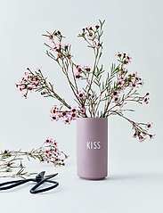 Design Letters - Favourite vase - cilindervazen - lavender - 1