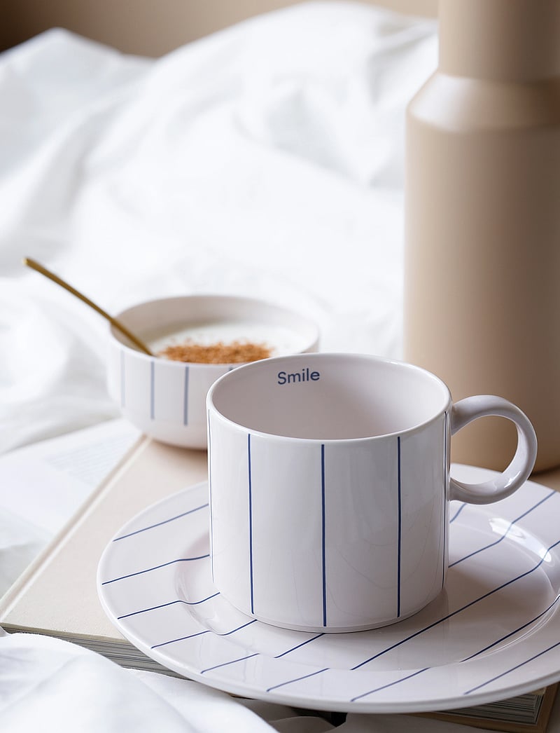 Design Letters - Pyjamas jumbo cup - kaffekoppar - pastel beige + midnight blue - 2