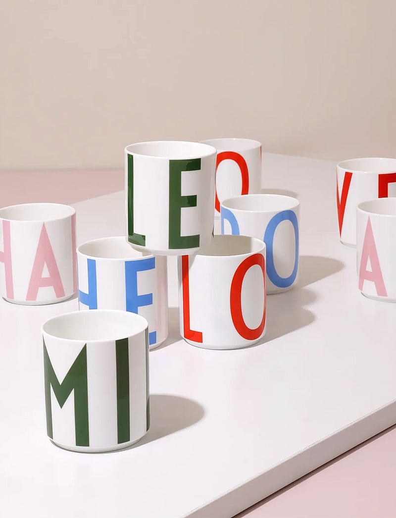 Design Letters - XL Vintage ABC cups - coffee cups - cherry tomato - 0