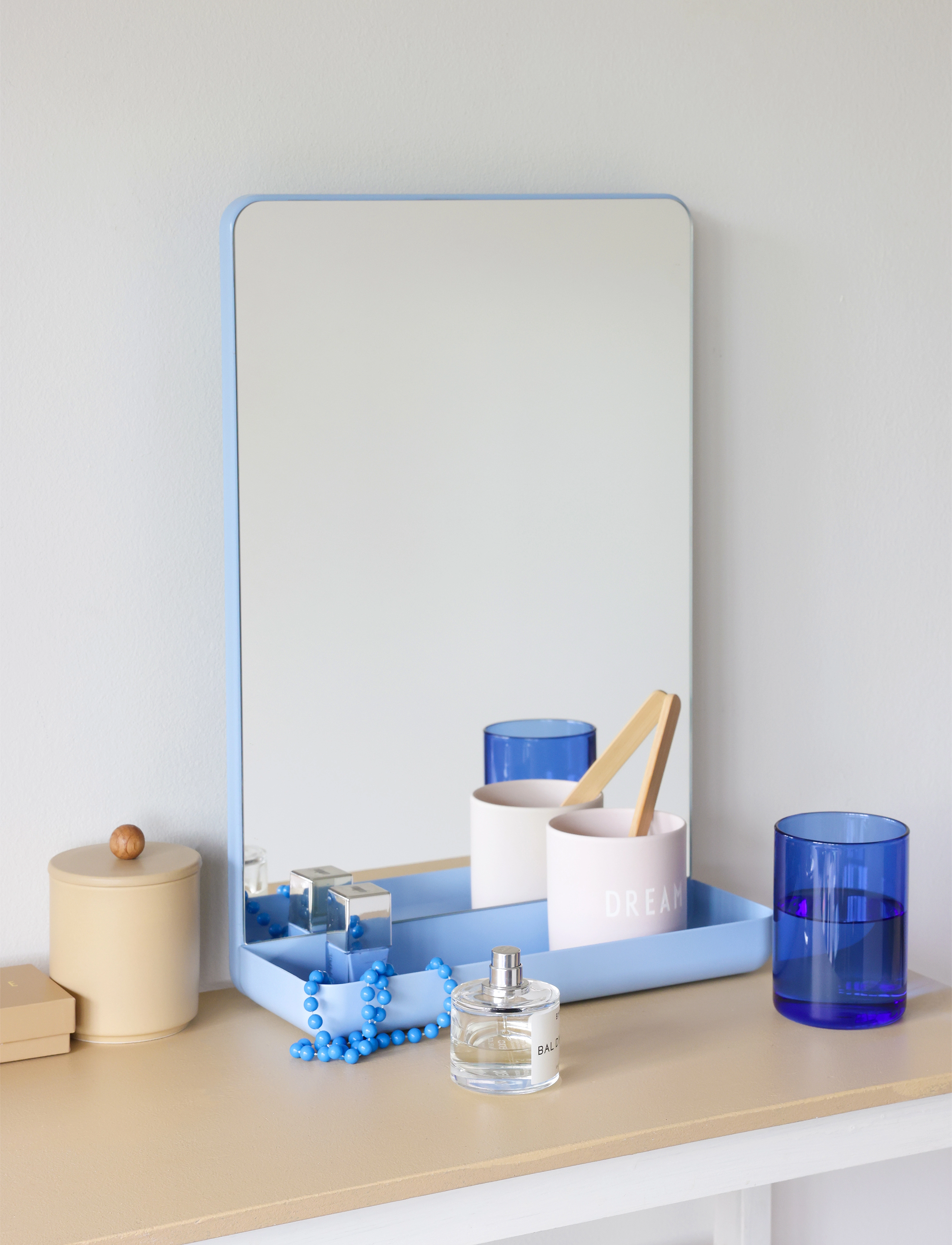 Design Letters Wall Mirror Shelf, 30X 11.2X 45 cm, Mirrors, Blau - Homeware