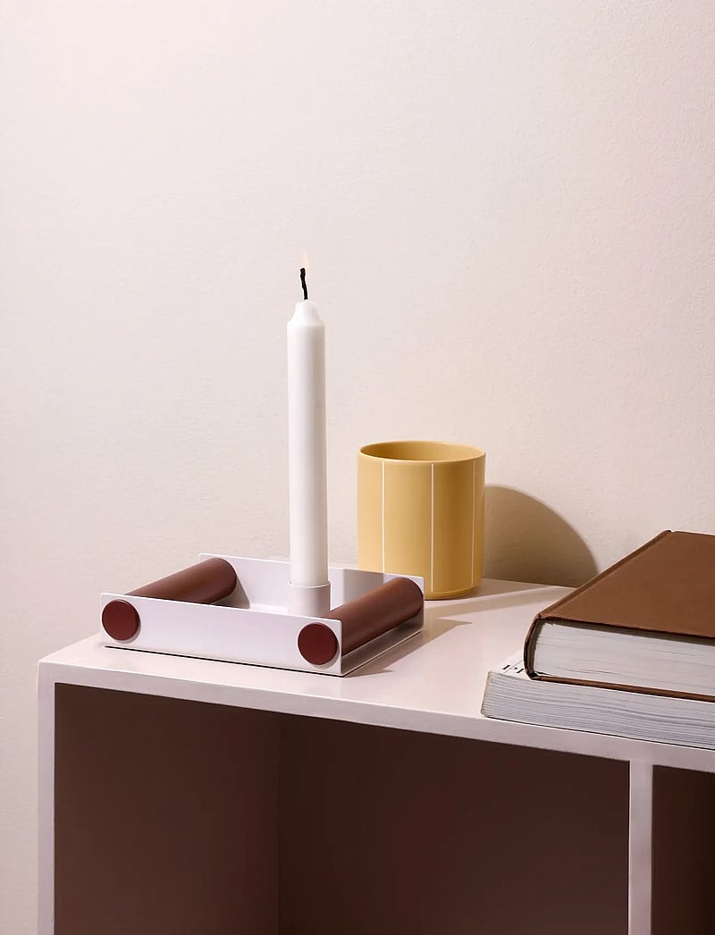 Design Letters - Ray candle holder - teeküünlahoidjad - eggnog + marron - 0