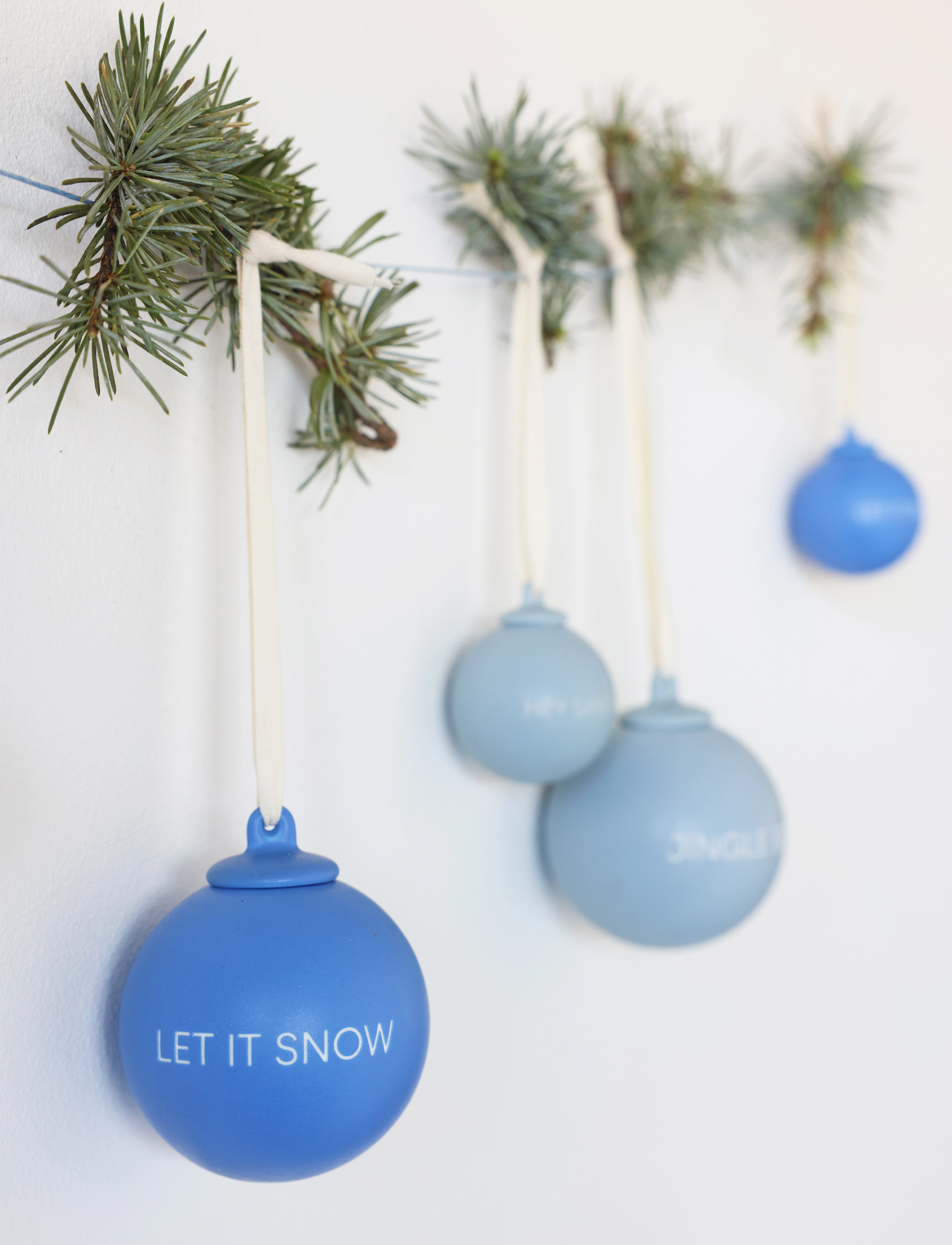 Design Letters Xmas Stories Ball Pendants 40Mm (Set Of 4 Pcs), One Size, Christmas Decoration, Blau - Baubles & Tree Accessories, Homeware