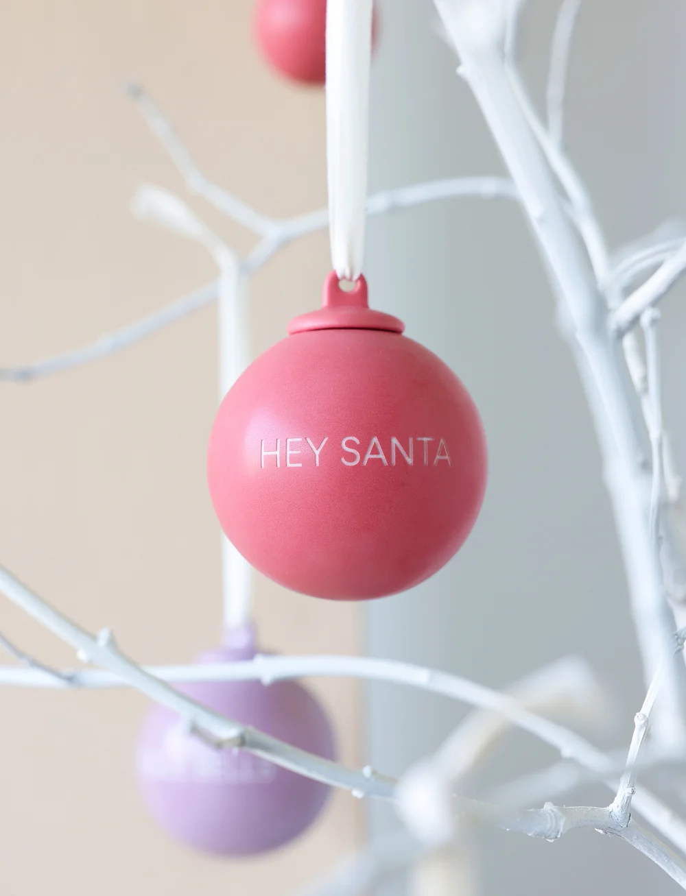 Design Letters - XMAS Stories Ball Pendants 40mm (Set of 4 pcs) - osta hinna alusel - lavender 5225c + faded rose 7418c - 2