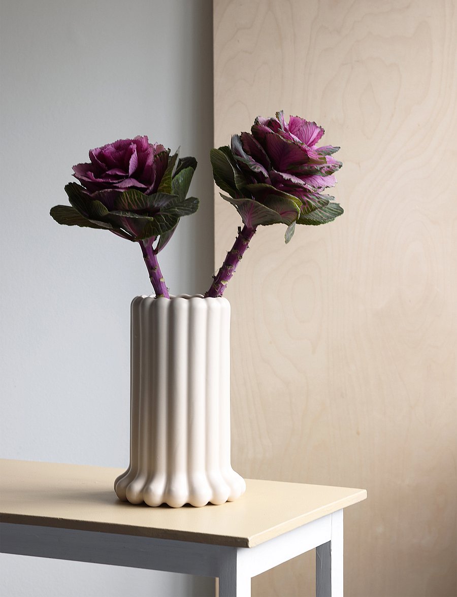 Design Letters - Tubular Vase - vasen - beige - 3