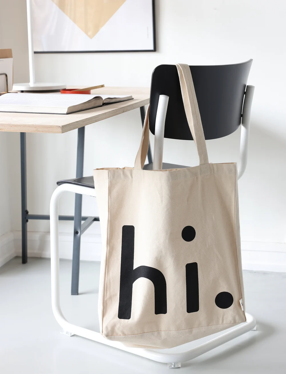 Design Letters - hi. Travel bag - tote bags - natural / black - 3
