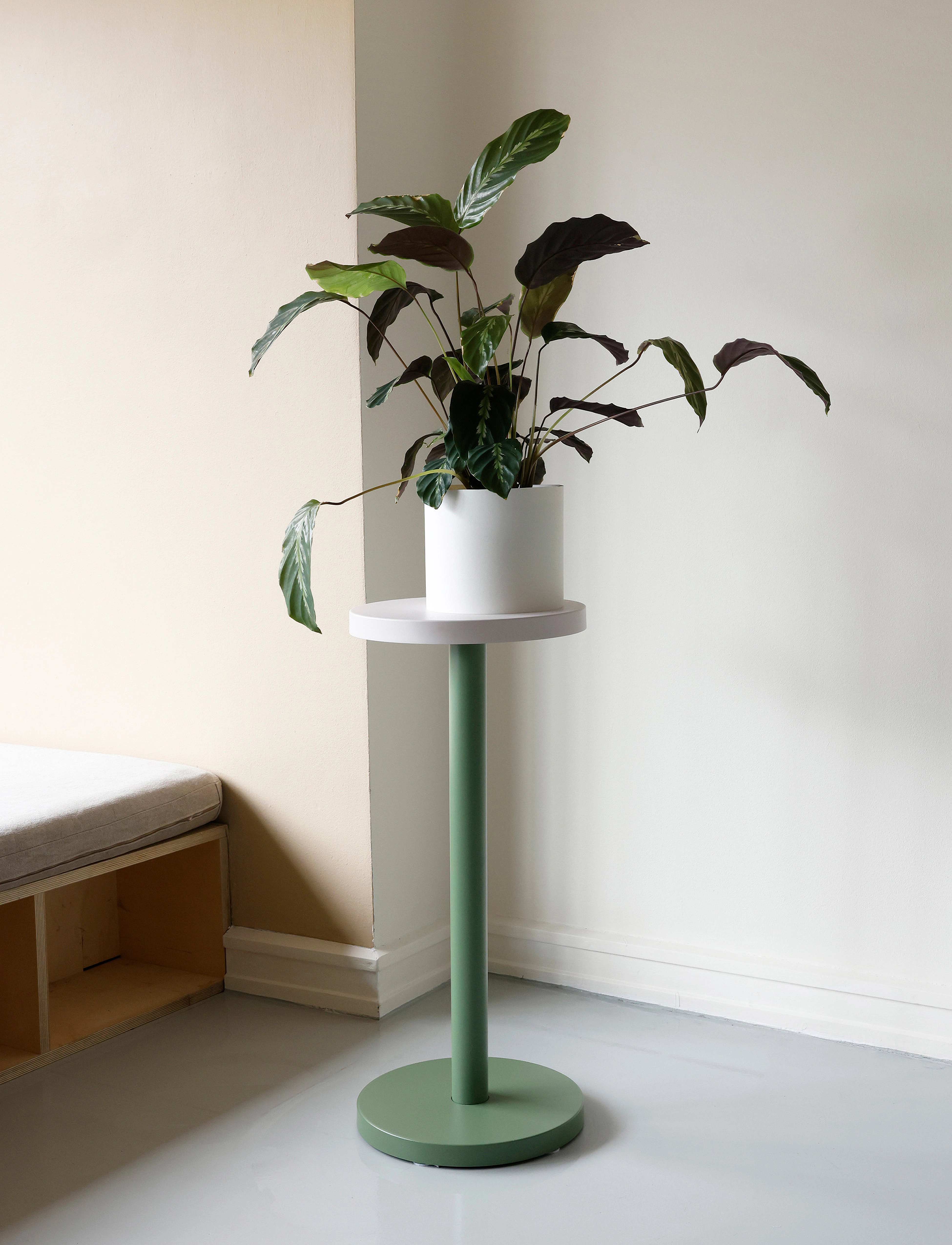 Design Letters Trisse, H:73 cm, Tables, Grün - Side Tables & Small Homeware