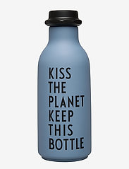 Design Letters - To Go Water Bottle Special Edition - gode sommertilbud - blue - 0
