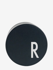 Design Letters - charger a-z - puhelintarvikkeet - black - 0