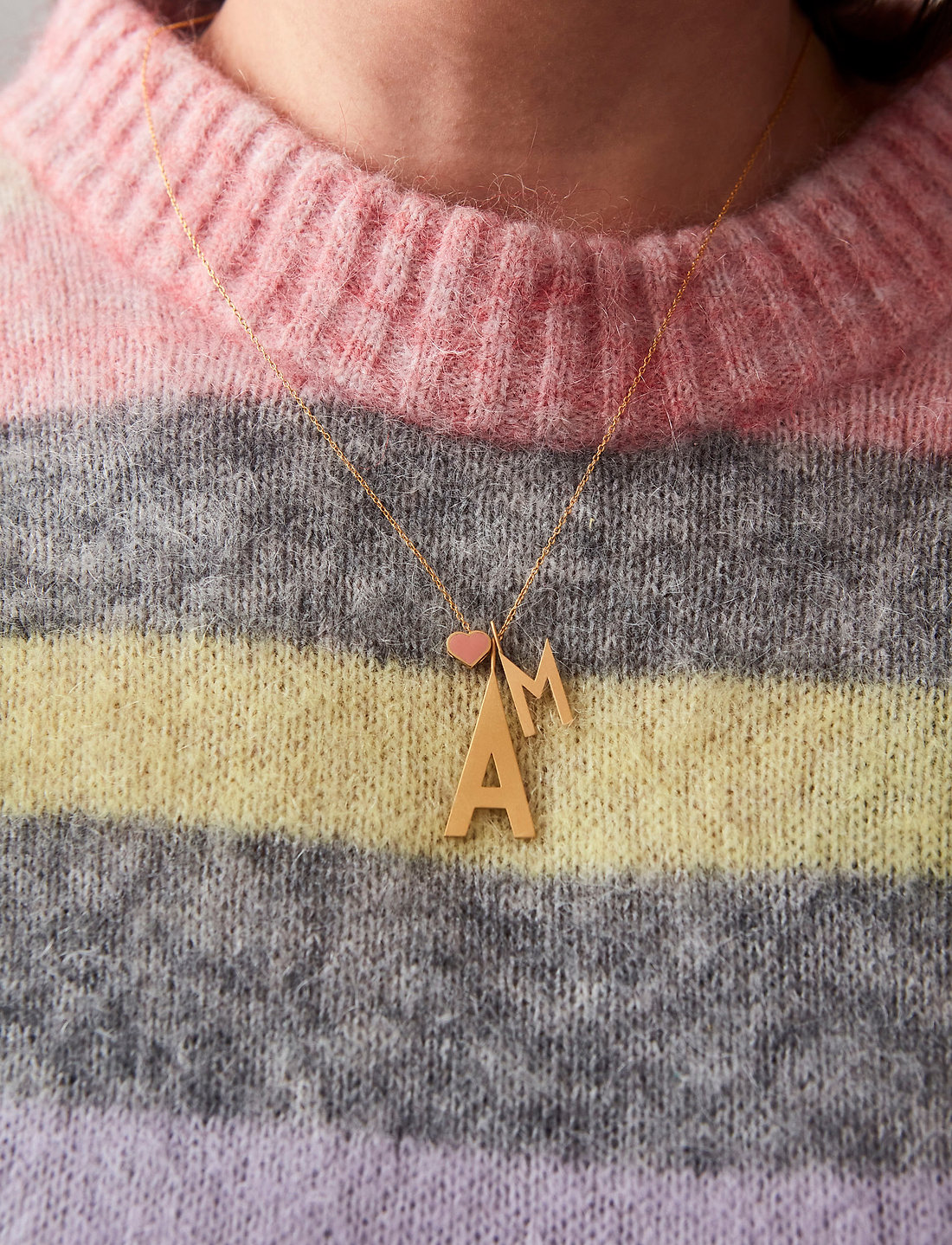 Design Letters - ARCHETYPES 30 MM, GOLD, A-Z - pendants - gold - 4