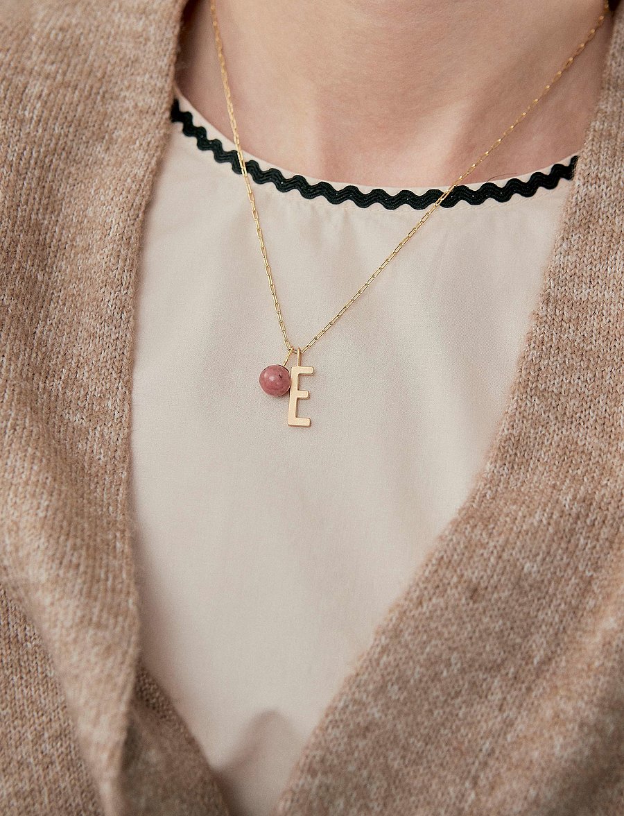 Design Letters - Letter for initial necklace A-Z (18K Gold-plated) - anhänger - gold - 2