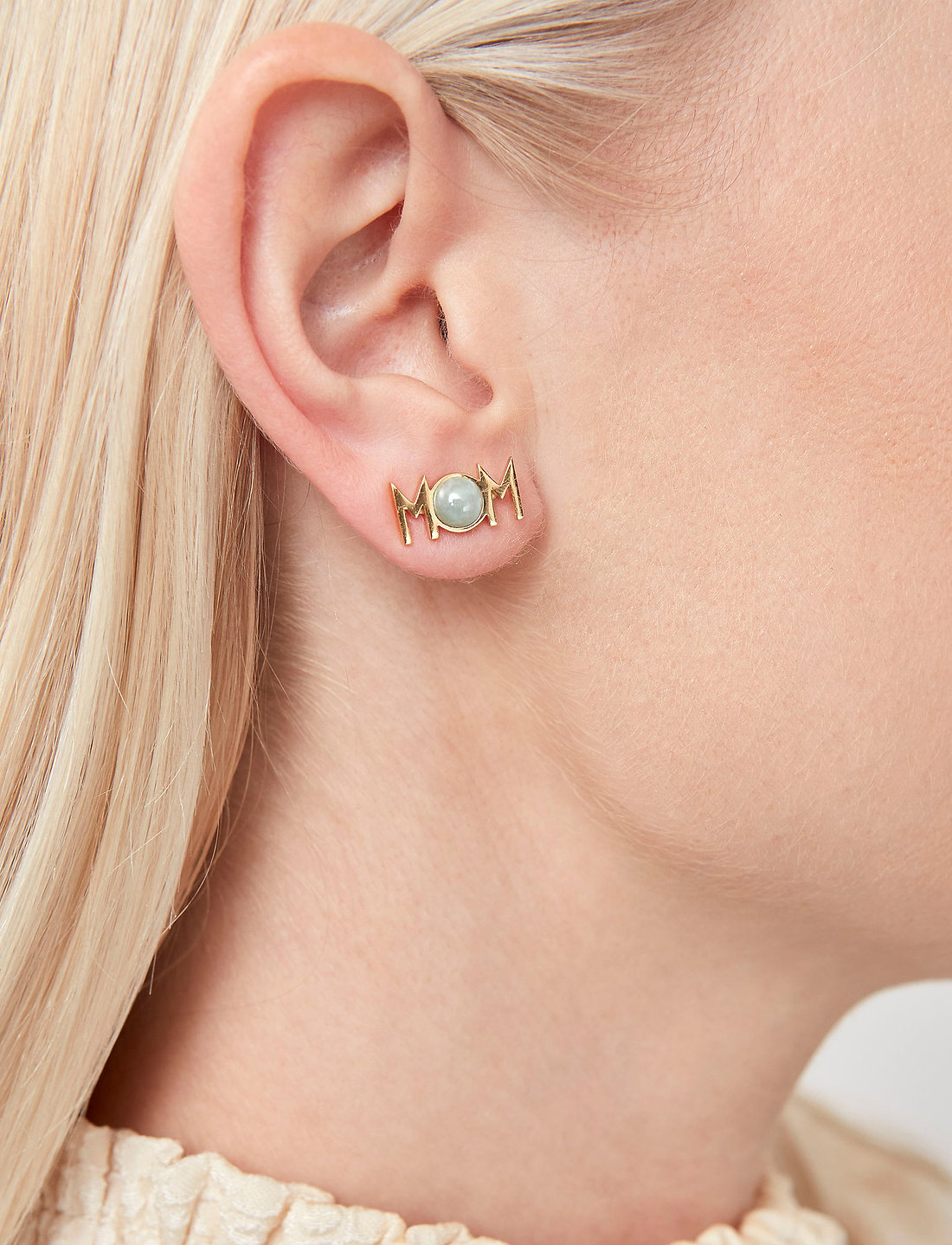 Gold earrings design hot sale for mom