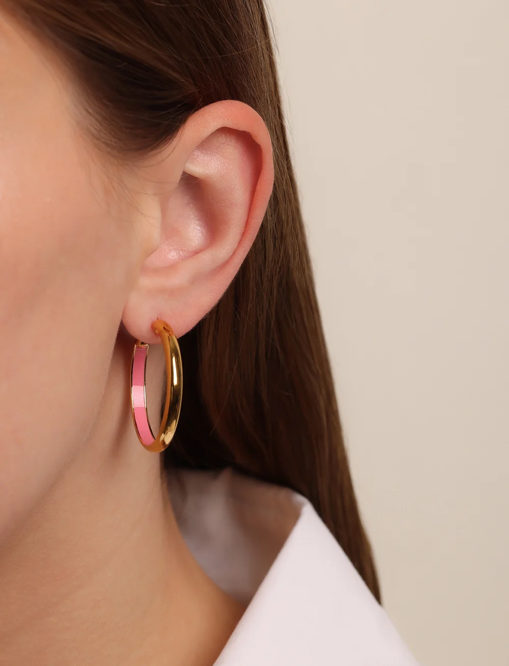 Design Letters - Rainbow Hoops 4mm Gold plated - enkelte øreringe - pink 1905c - 0