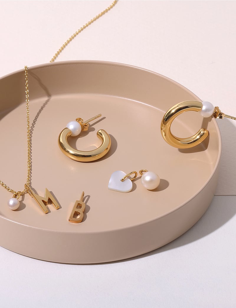 Design Letters - Chunky Pearl Hoops - pärlörhängen - white - 3