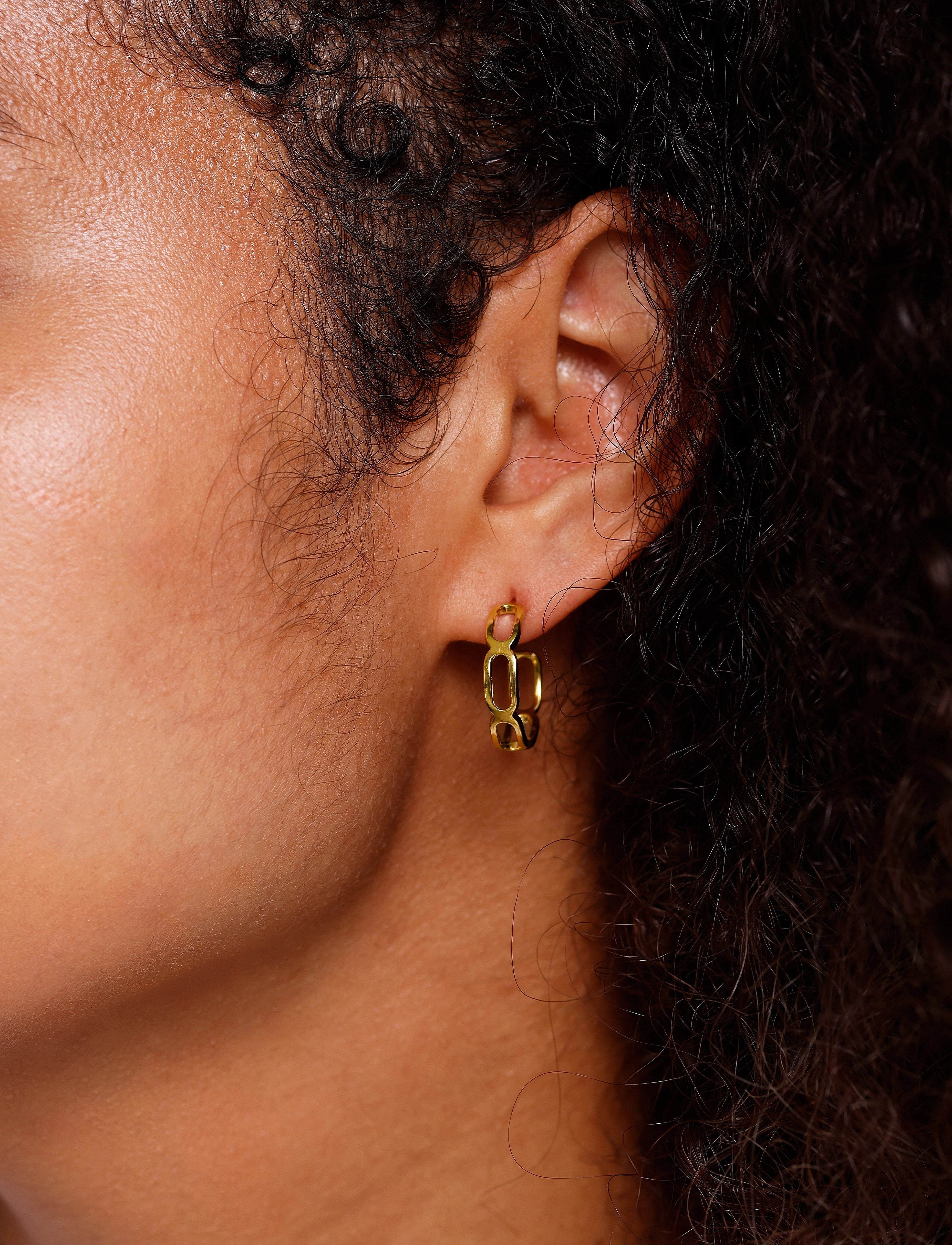 Design Letters Square Link Hoop (Set Of 2 Pcs) Goldplated, One Size, Earrings, Gold - Hoops, Frauen