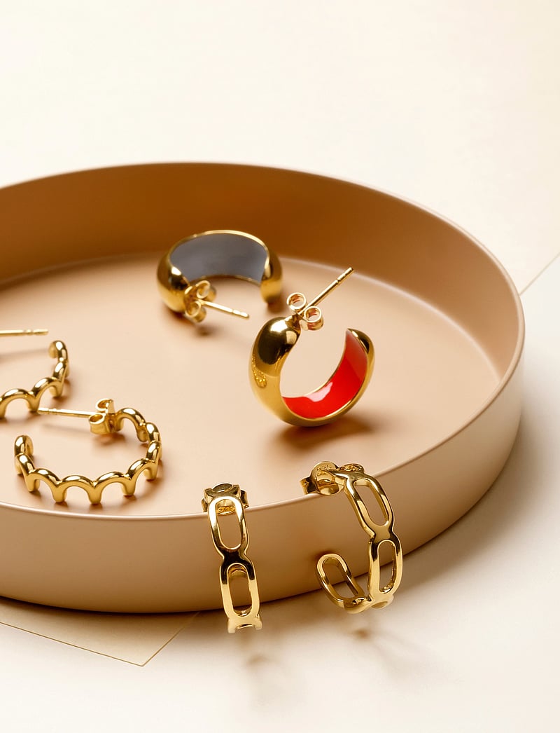 Design Letters - Chunky Rainbow Hoop Enamel 8mm Gold plated (1 pcs) - enskilt örhänge - deep sea coral - 3