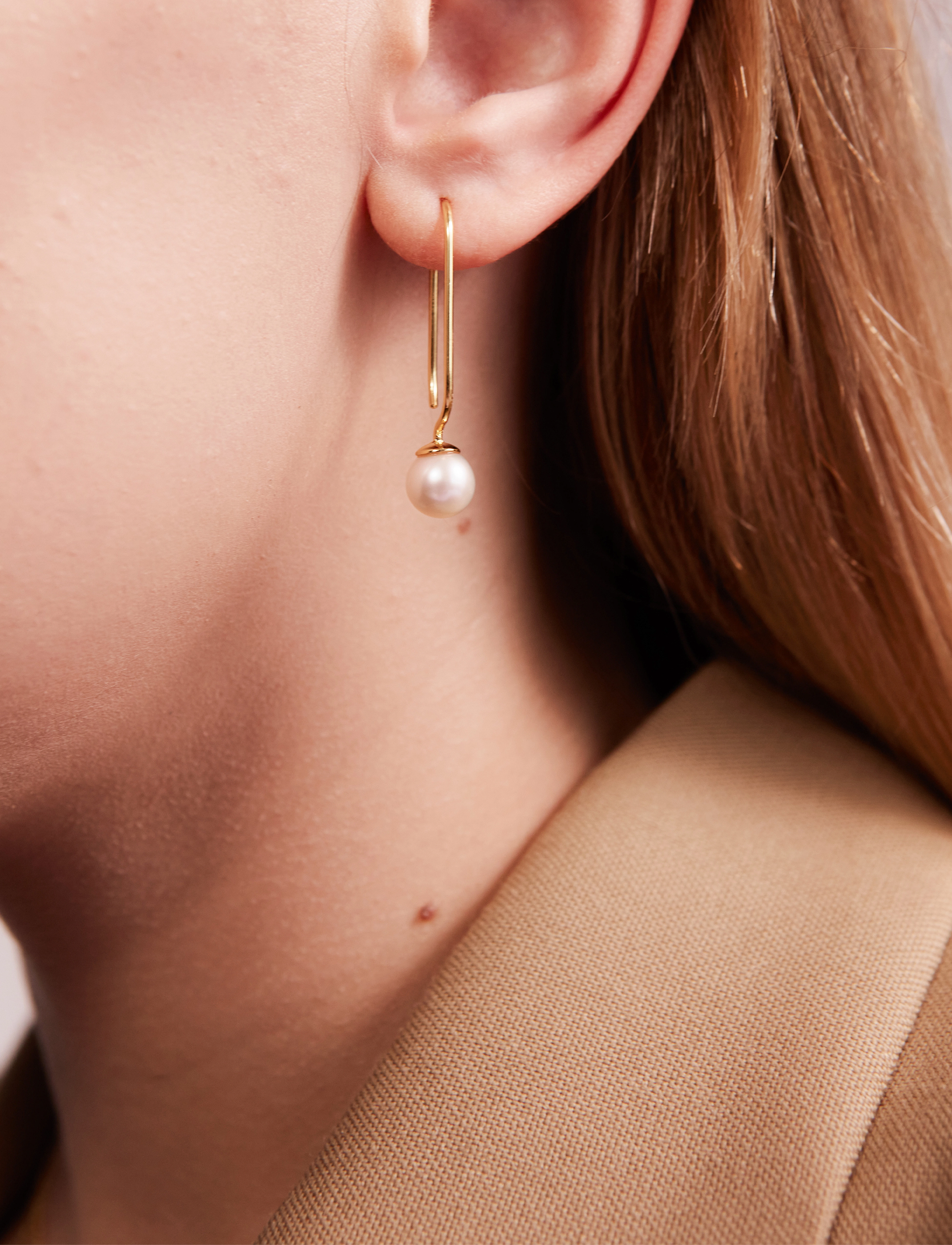 Design Letters Pearl Drop Earhanger (Set Of 2 Pcs), One Size 3, Earrings, Gold - Pendants Frauen