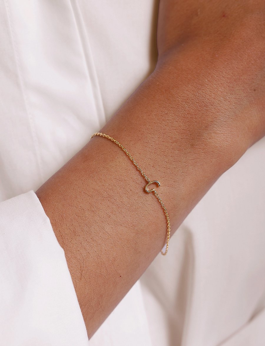 Design Letters - Archetype Bracelet - A-Z Gold plated - chain bracelets - gold - 0