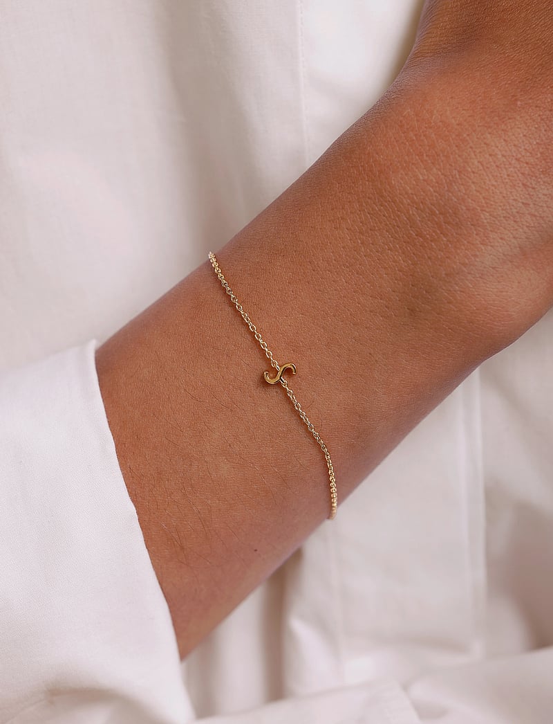 Design Letters - Archetype Bracelet - A-Z Gold plated - kædearmbånd - gold - 0