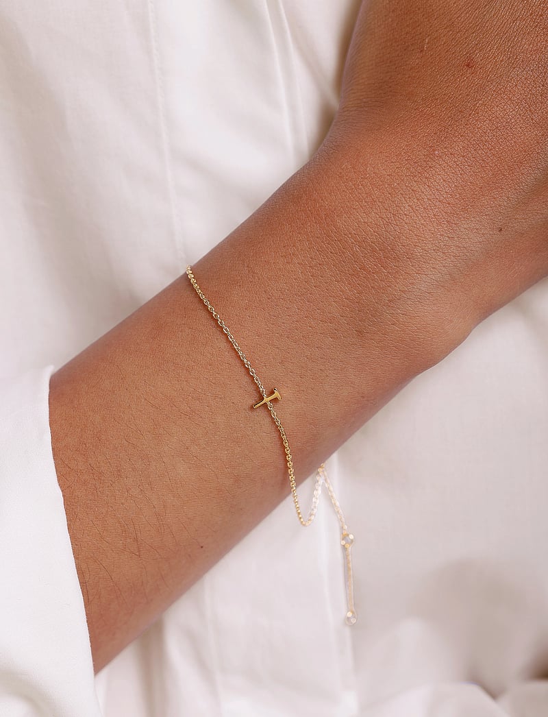 Design Letters - Archetype Bracelet - A-Z Gold plated - kædearmbånd - gold - 0
