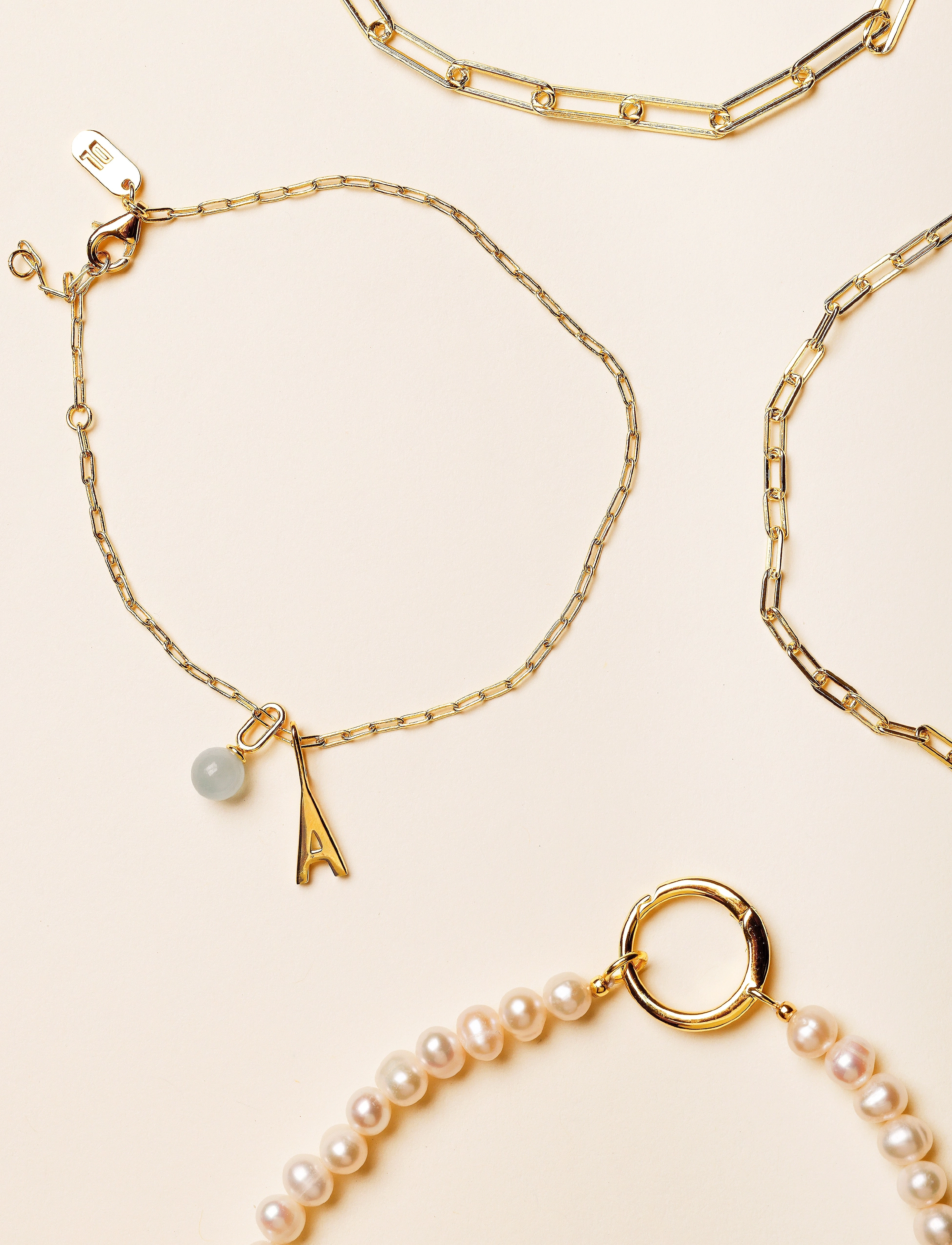 Design Letters - Chunky square link chain small bracelet - Gold plated - kettenarmbänder - gold - 3