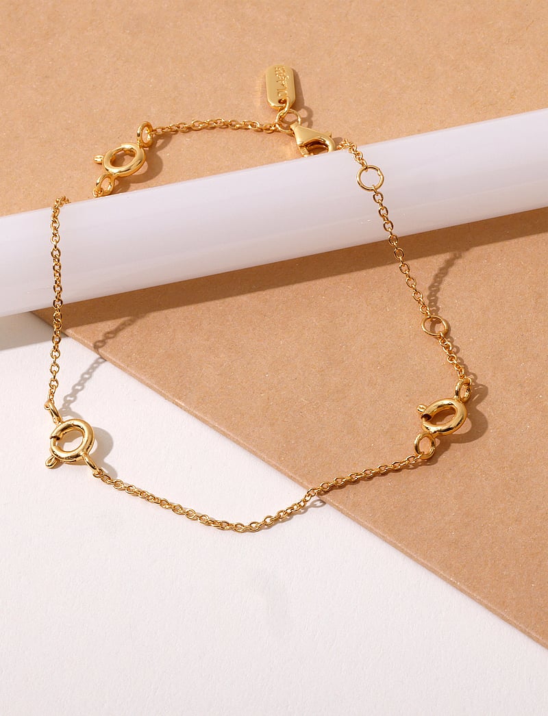 Design Letters - Ruth Anchor charm lock bracelet, gold plated - kædearmbånd - gold - 2
