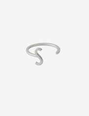 Design Letters - Ring A-Z Silver - ballīšu apģērbs par outlet cenām - silver - 0