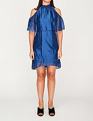 DESIGNERS, REMIX - Dream Halter Dress - midi kjoler - sky blue - 3